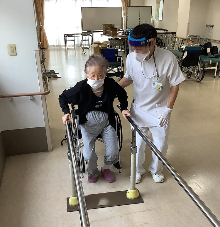 立ち上がり訓練